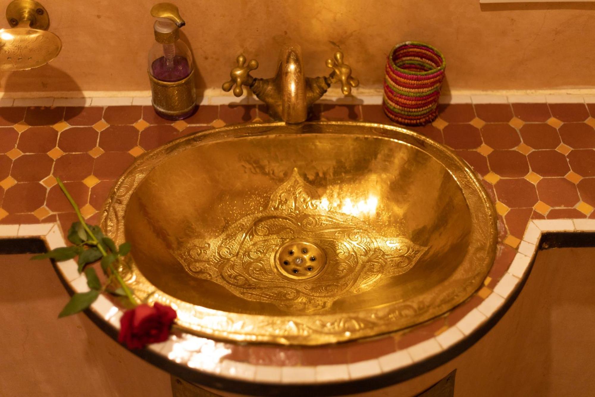 Riad Petite Rose マラケシュ エクステリア 写真
