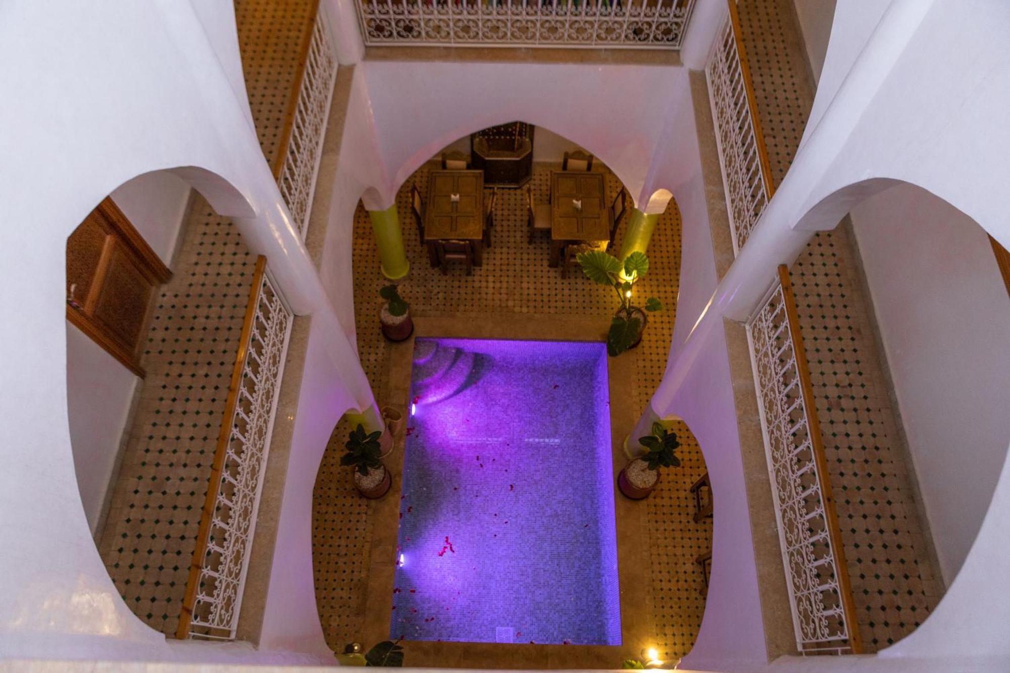 Riad Petite Rose マラケシュ エクステリア 写真