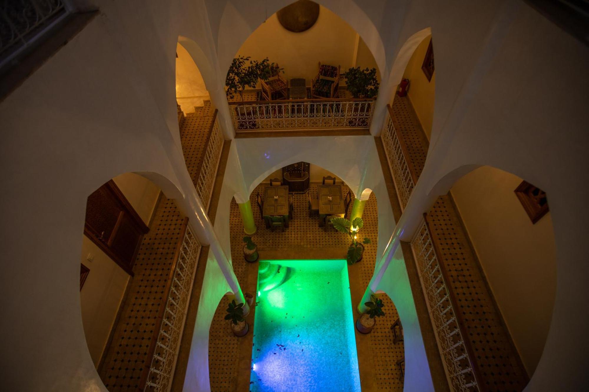 Riad Petite Rose マラケシュ エクステリア 写真