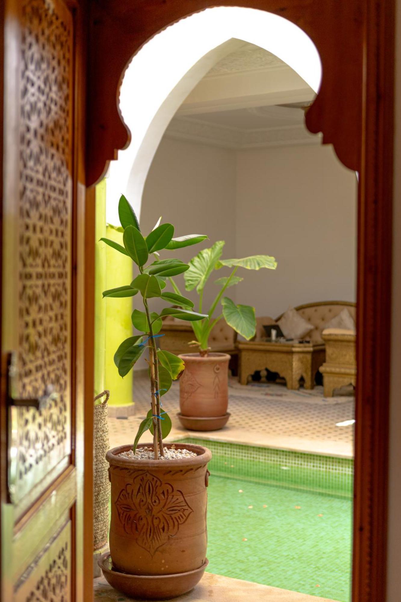 Riad Petite Rose マラケシュ エクステリア 写真