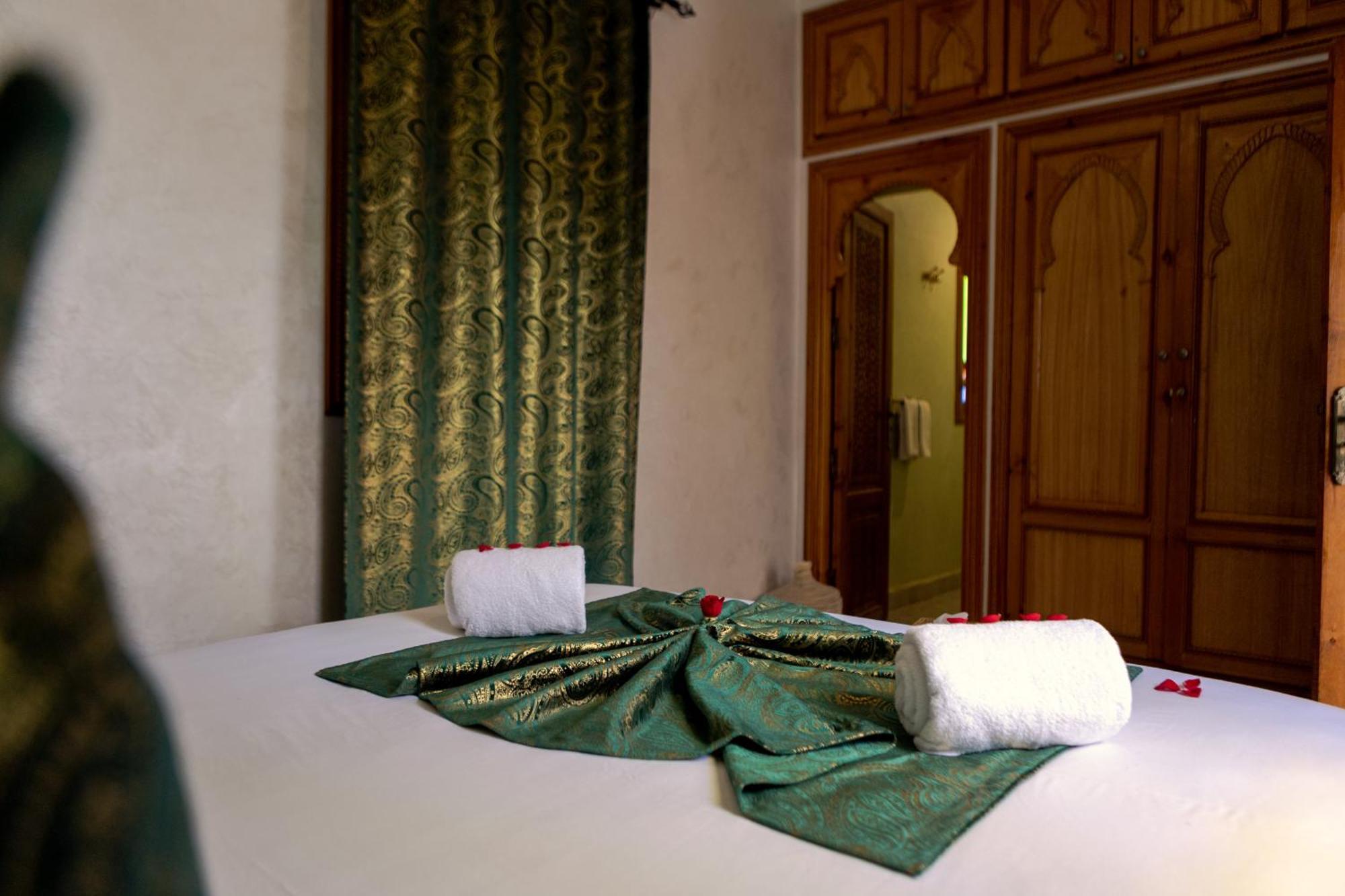 Riad Petite Rose マラケシュ エクステリア 写真