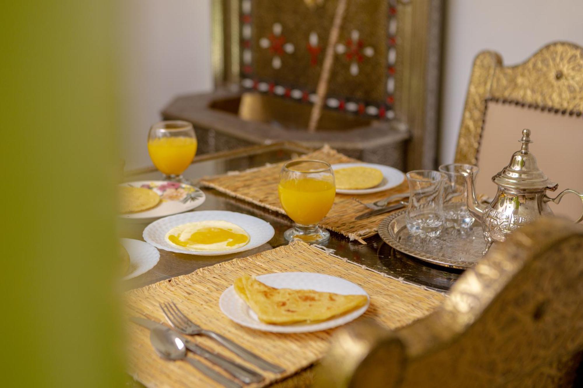 Riad Petite Rose マラケシュ エクステリア 写真