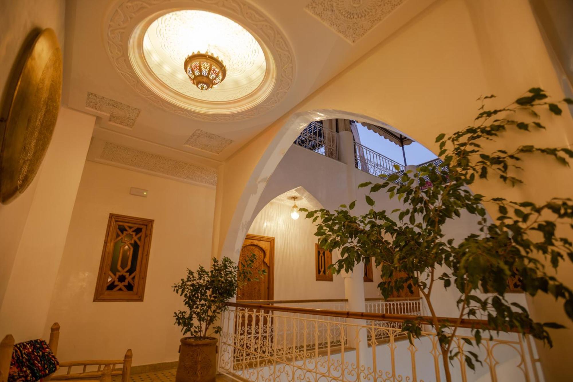 Riad Petite Rose マラケシュ エクステリア 写真