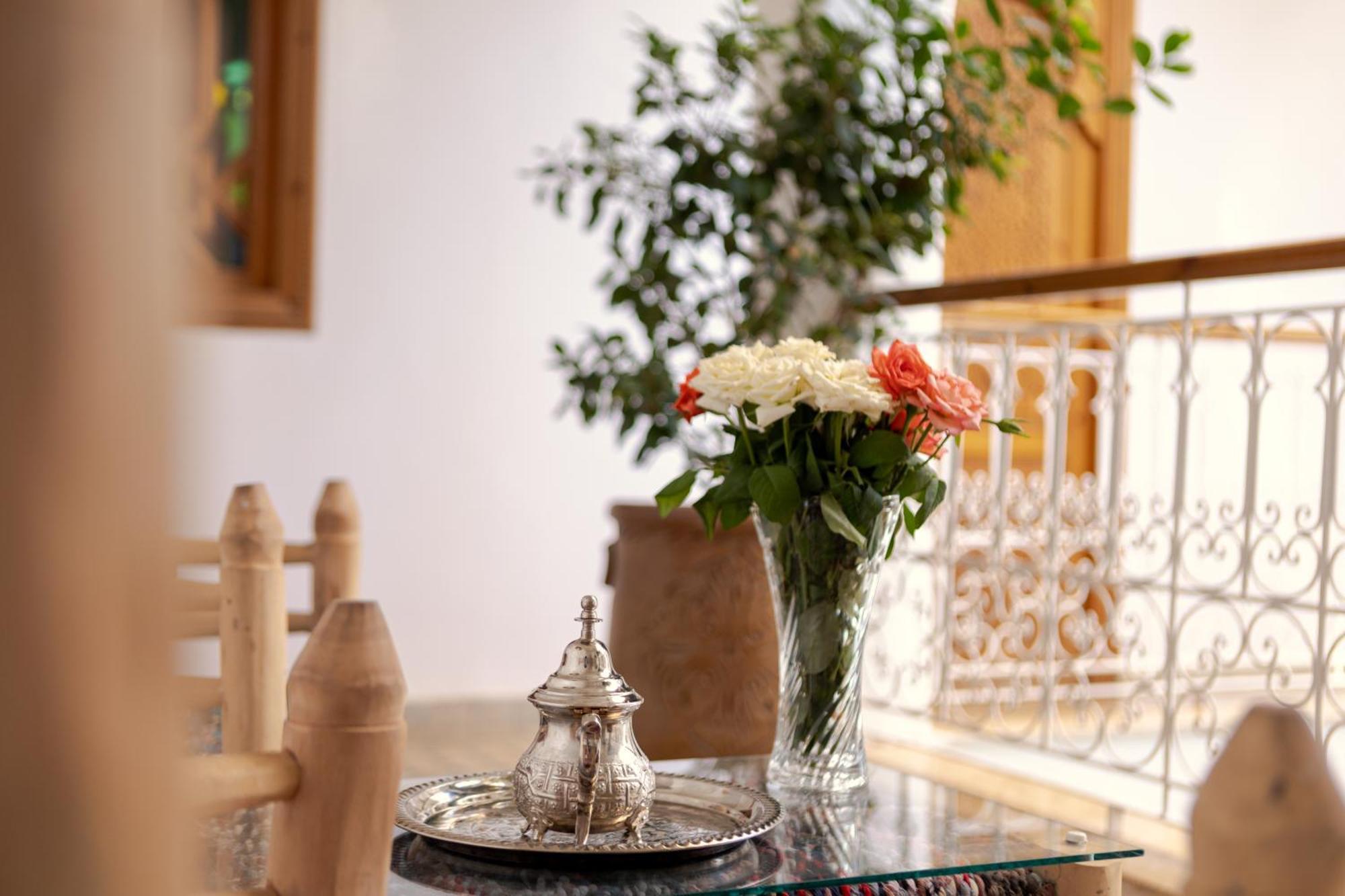 Riad Petite Rose マラケシュ エクステリア 写真